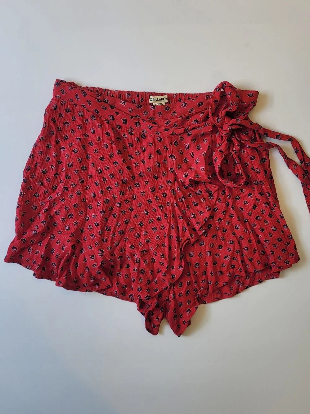 Billabong Red Floral Skirt Flirt Wrap Skort Mini Size Medium